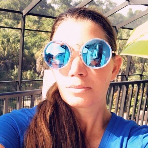 ELIBELLA Retro Blue Round Blue Sunglasses Shades - Picture 2 of 11